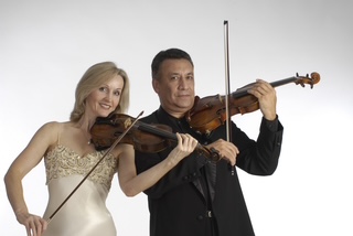 Routa Kroumovitch & Alvaro Gomez: two voices, one shared musical home